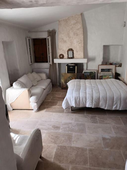 La Maison Bleue Montfort  Екстериор снимка